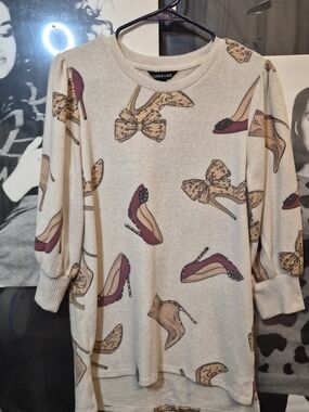 Cream Pullover Sweater with Burgundy Shoe Print